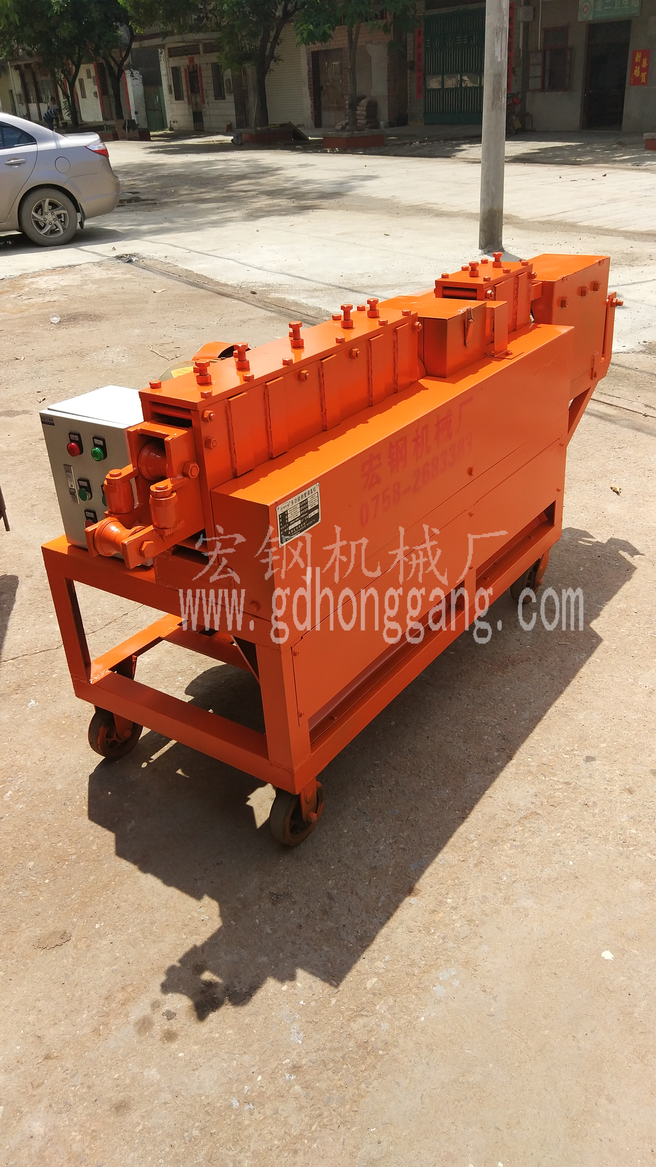 宏鋼 HG-CE簡易鋼管調(diào)直機(jī) 2017年新型鋼管調(diào)直機(jī)能瞬間調(diào)直彎鋼變形的鋼材 宏鋼 HG-CE簡易鋼管調(diào)直機(jī)