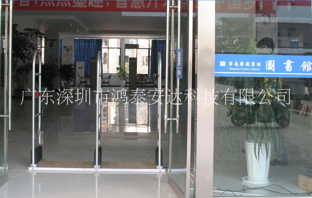 圖書防盜門在圖書館,閱覽室,書店中是怎么樣防盜的