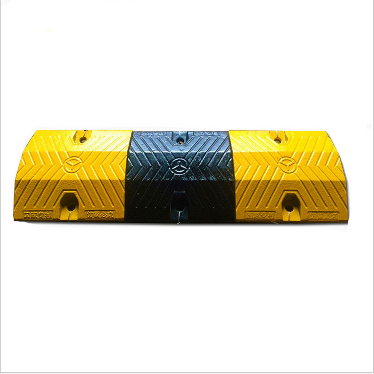 鑄鋼減速帶 道路緩沖帶 高速公路鑄鐵減速帶 *塊墊 山東廠家