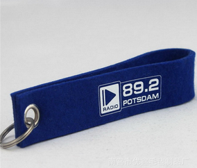 時(shí)尚簡約便捷毛氈鑰匙扣 毛氈制品鑰匙扣哪家好供應(yīng)鑰匙扣批發(fā)鑰匙扣