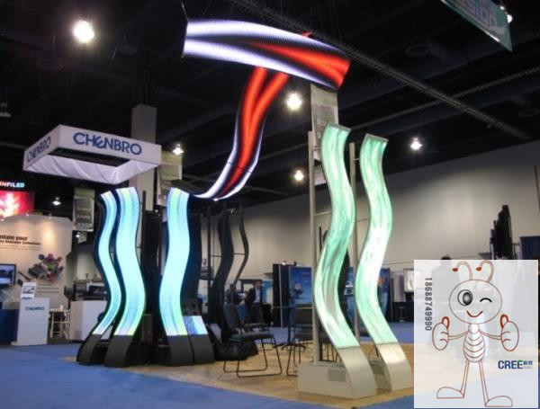 供應(yīng)室內(nèi)全彩led軟模組顯示屏 室內(nèi)圓柱led顯示屏批發(fā) 室內(nèi)全彩led軟模組顯示屏