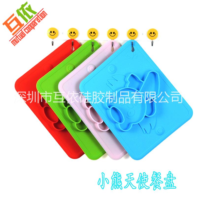 廠家硅膠新品小熊天使硅膠餐盤 吸盤耐粘一體式兒童硅膠餐墊