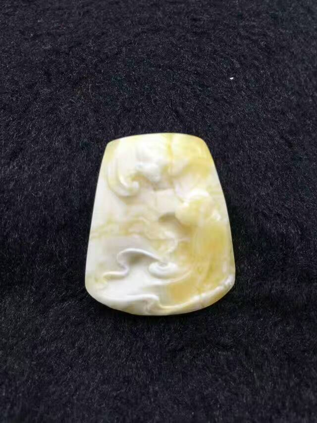 藝緣琥珀-*來瓷白吊墜