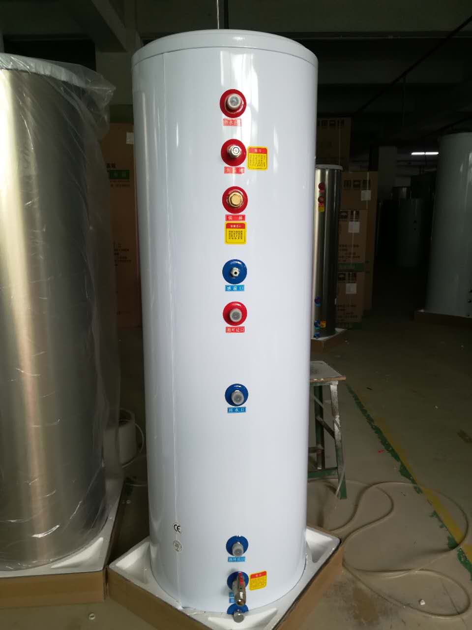 壁掛爐單盤管換熱水箱200L