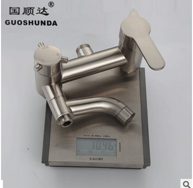 2017新品拉絲三擋花灑 掛墻式薄頂噴花灑套裝增壓 廠家批發(fā)