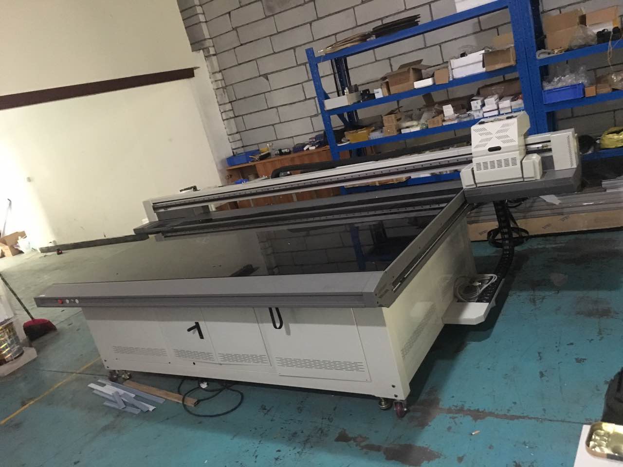 瓷磚uv打印機多少錢 瓷磚uv打印機廠家 瓷磚uv打印機效果圖