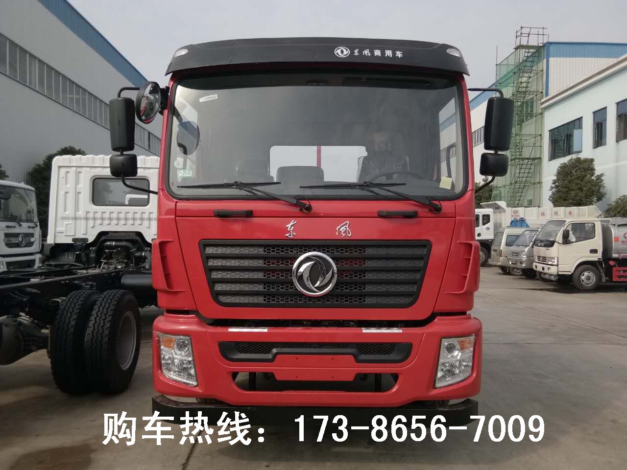 東風(fēng)后八輪挖機平板運輸車|廣西平板運輸車價格|桂林挖機拖車直銷|國五平板車批發(fā)