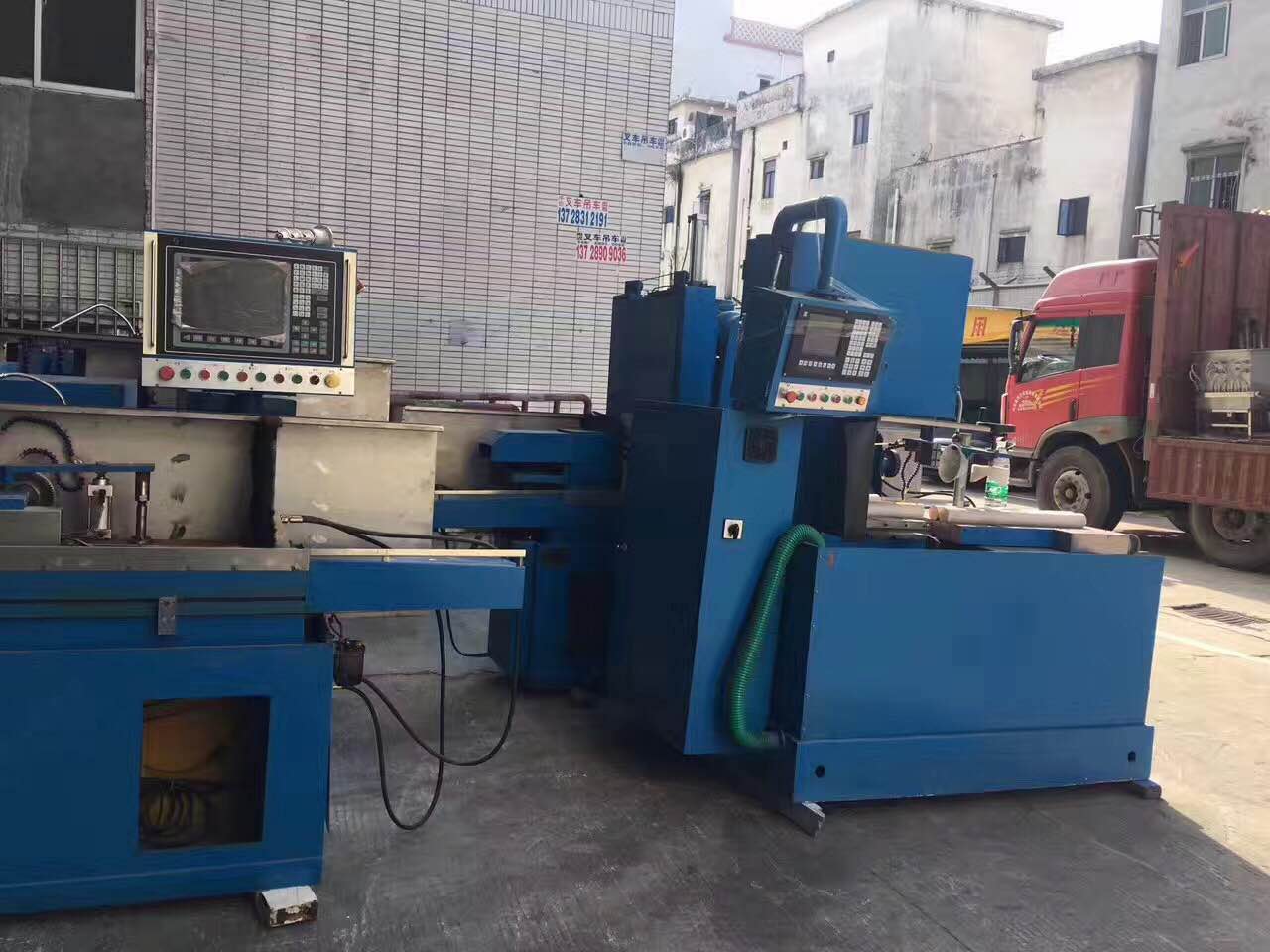 優(yōu)價(jià)出售二手晶體平面磨機(jī)床 二手京聯(lián)發(fā)平面磨機(jī)床