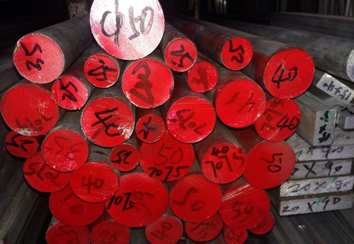 合金鋁棒    生產(chǎn) 銷售6061/6063/2A12/2024/6068/5052/5050/7075/7082各種