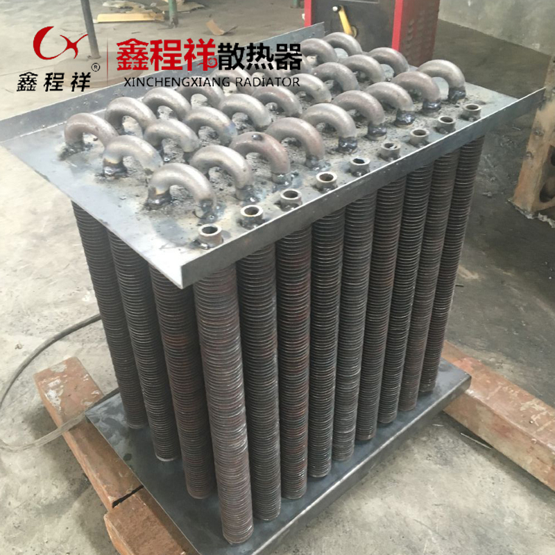 *翅片管散熱器/高頻焊散熱器/工業(yè)光排管散熱器