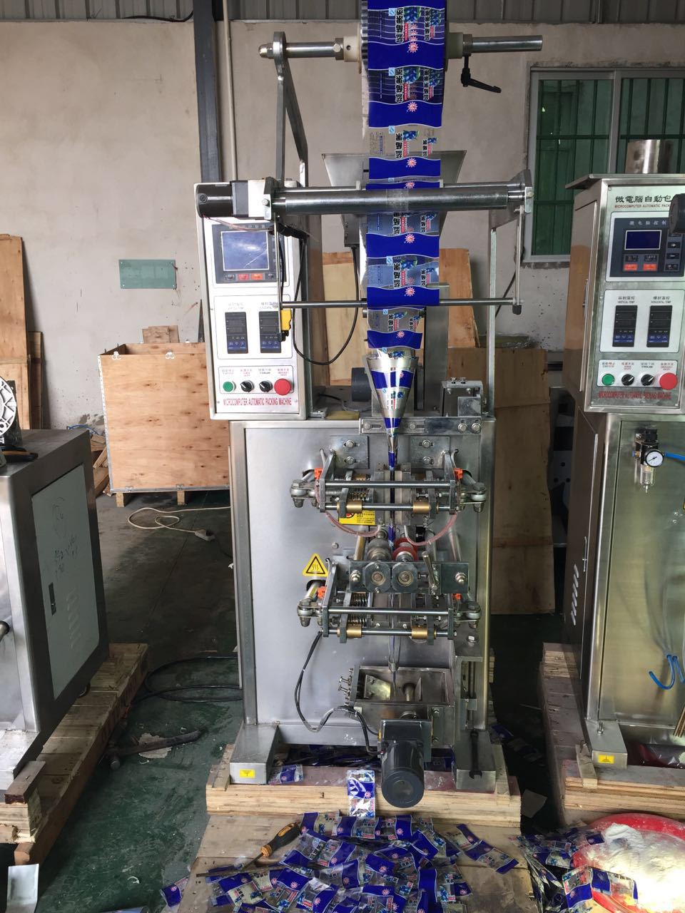 顆粒包裝機 內(nèi)外袋茶葉包裝機 四邊封背封 廣東汕頭包裝機加工廠