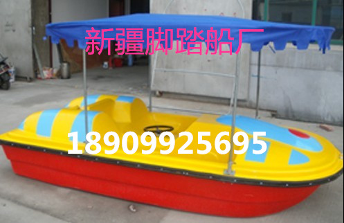新疆玻璃鋼船玻璃鋼腳踏船生產(chǎn)廠(chǎng)家手劃船生產(chǎn)廠(chǎng)家