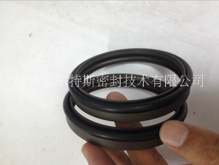 軸向柱塞泵CY14-1B高壓車氏密封圈J形滑環(huán)式組合密封TB5-IA 軸向柱塞泵CY14-1B密封