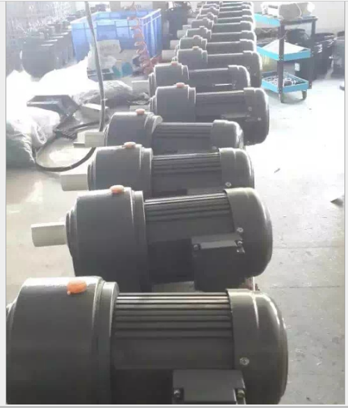 晟邦齒輪減速機(jī)廠家直銷CH750W-30S