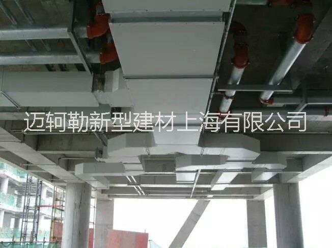 鋼面型鍍鋅壓花酚醛復(fù)合風(fēng)管