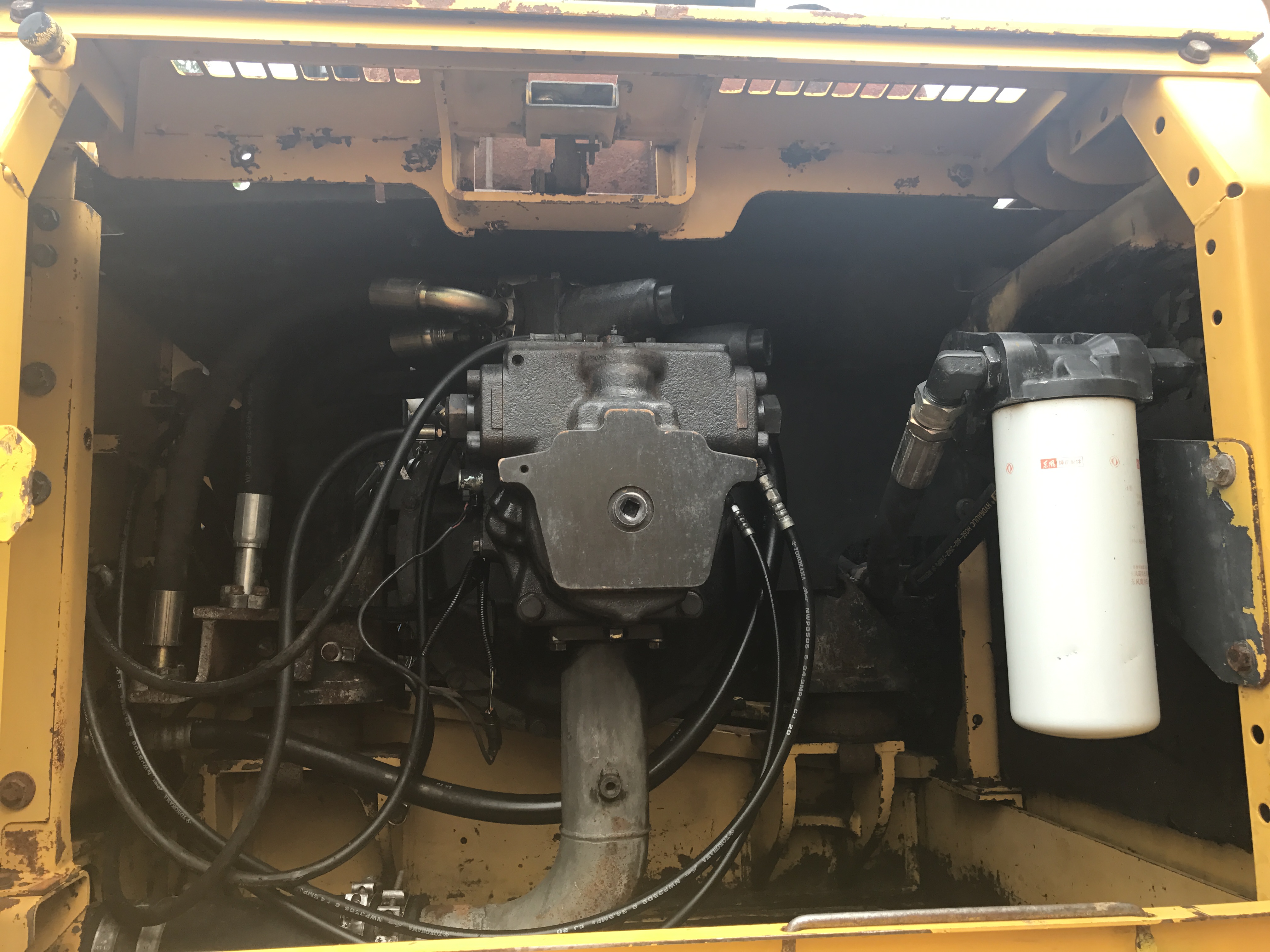 小松二手挖掘機(jī)*出售  江蘇二手挖掘機(jī)出售  二手挖掘機(jī)價格