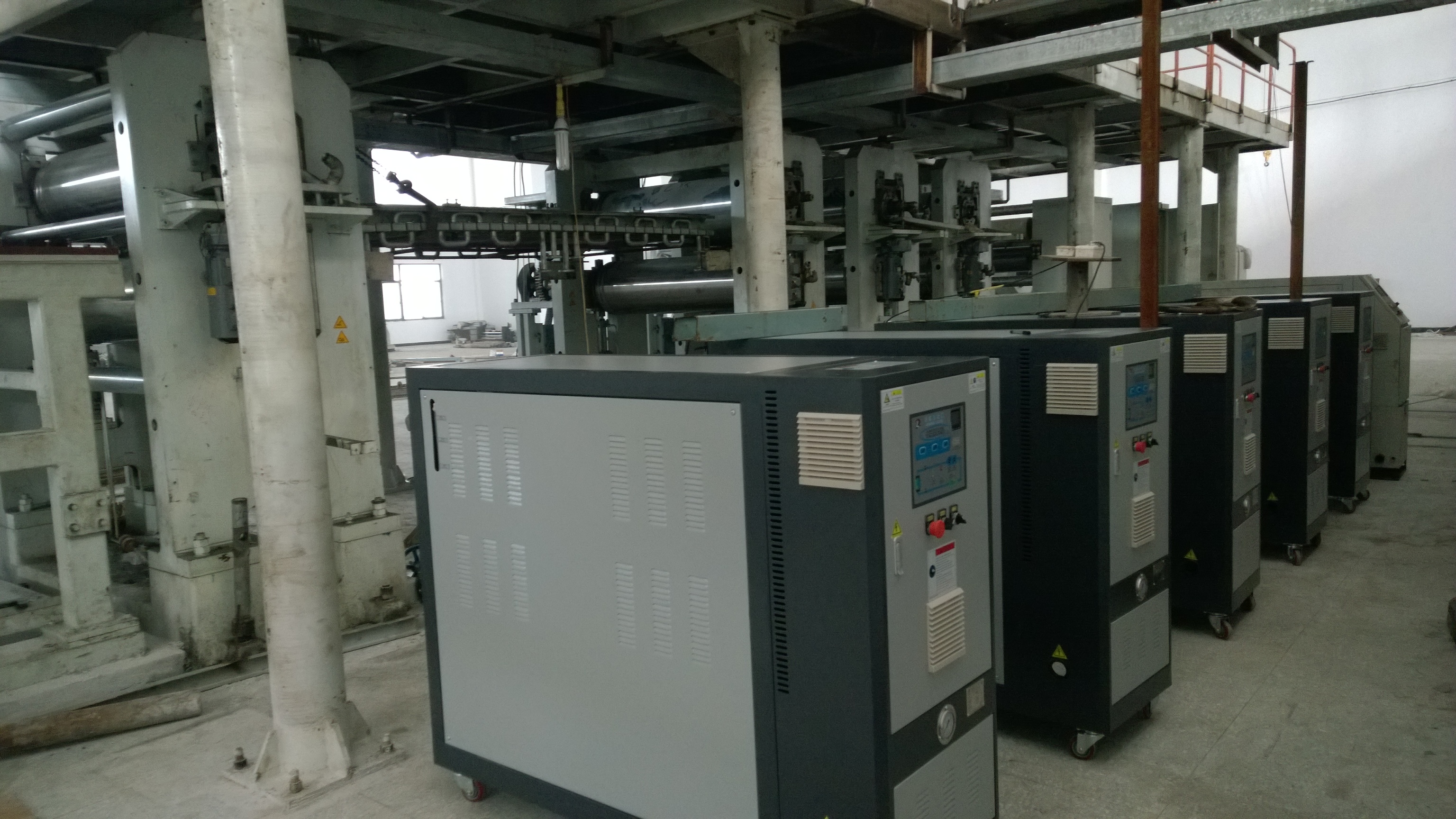 輥筒恒溫機(jī)，輥筒溫度控制機(jī)