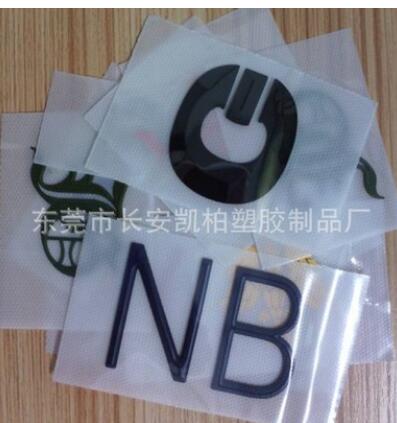 矽利康 3D熱轉(zhuǎn)印標(biāo) 立體燙畫 硅膠壓花 塑料商標(biāo)定做公司