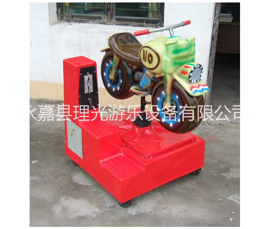 電動(dòng)游樂超市門口玻璃鋼搖擺機(jī)新款搖擺機(jī)兒童搖擺機(jī)