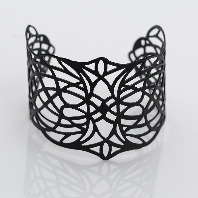 浙江廠家定做歐美手鐲，合金手鐲，鏤空手鐲 批量生產(chǎn)報價