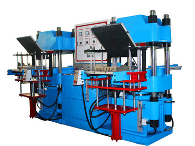 鑫城一鳴200T雙機(jī)硫化機(jī)