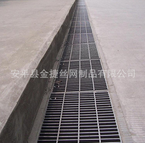 供應優(yōu)質(zhì)鍍鋅鋼格板 排水溝蓋板 復合插接格柵板 專業(yè)生產(chǎn)廠家