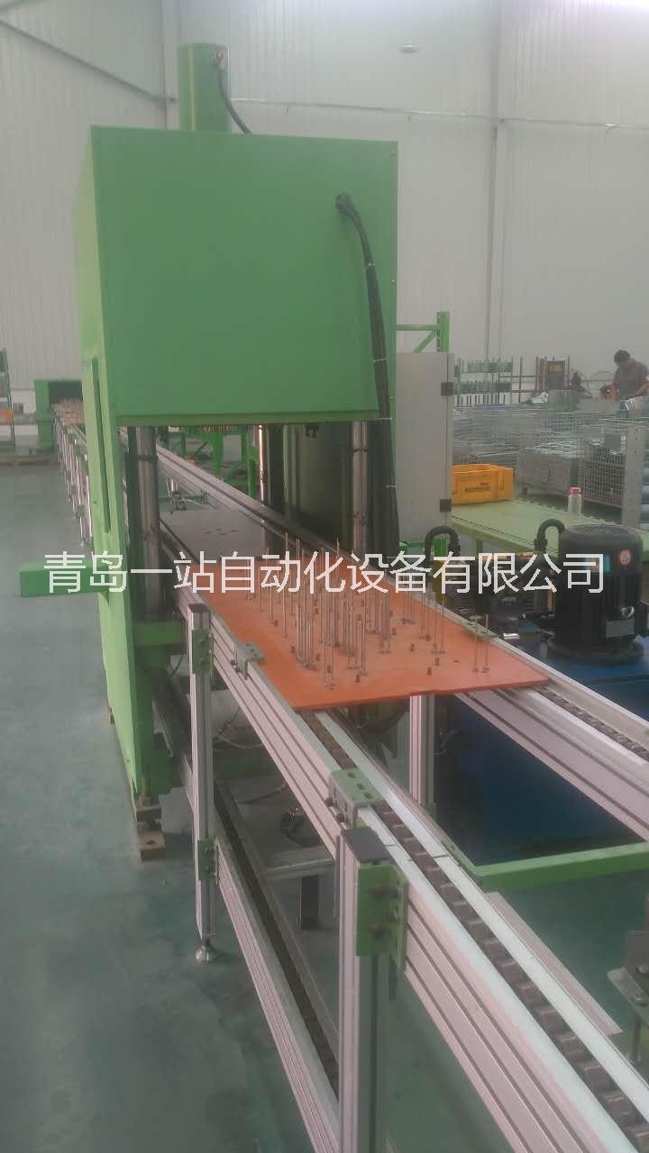 自動化壓力機(jī) 山東青島自動化壓力機(jī)生產(chǎn)線 自動上下料壓力機(jī) 自動上下料液壓機(jī) 青島自動上下料壓力機(jī)