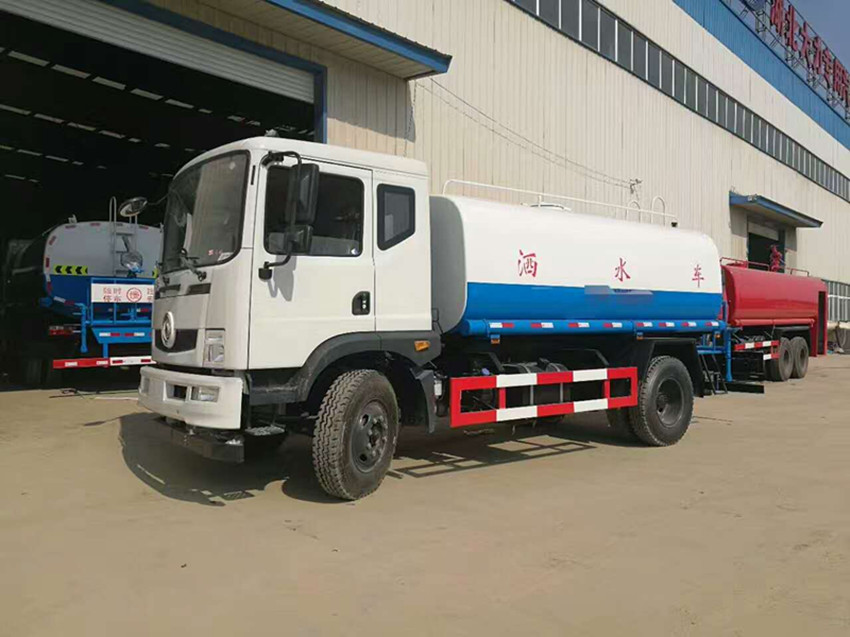 供應(yīng)東風(fēng)T3灑水車