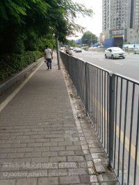 【深圳市政路側(cè)護(hù)欄直銷】鴻粵深標(biāo)一型道路隔離防護(hù)欄 深標(biāo)一型護(hù)欄
