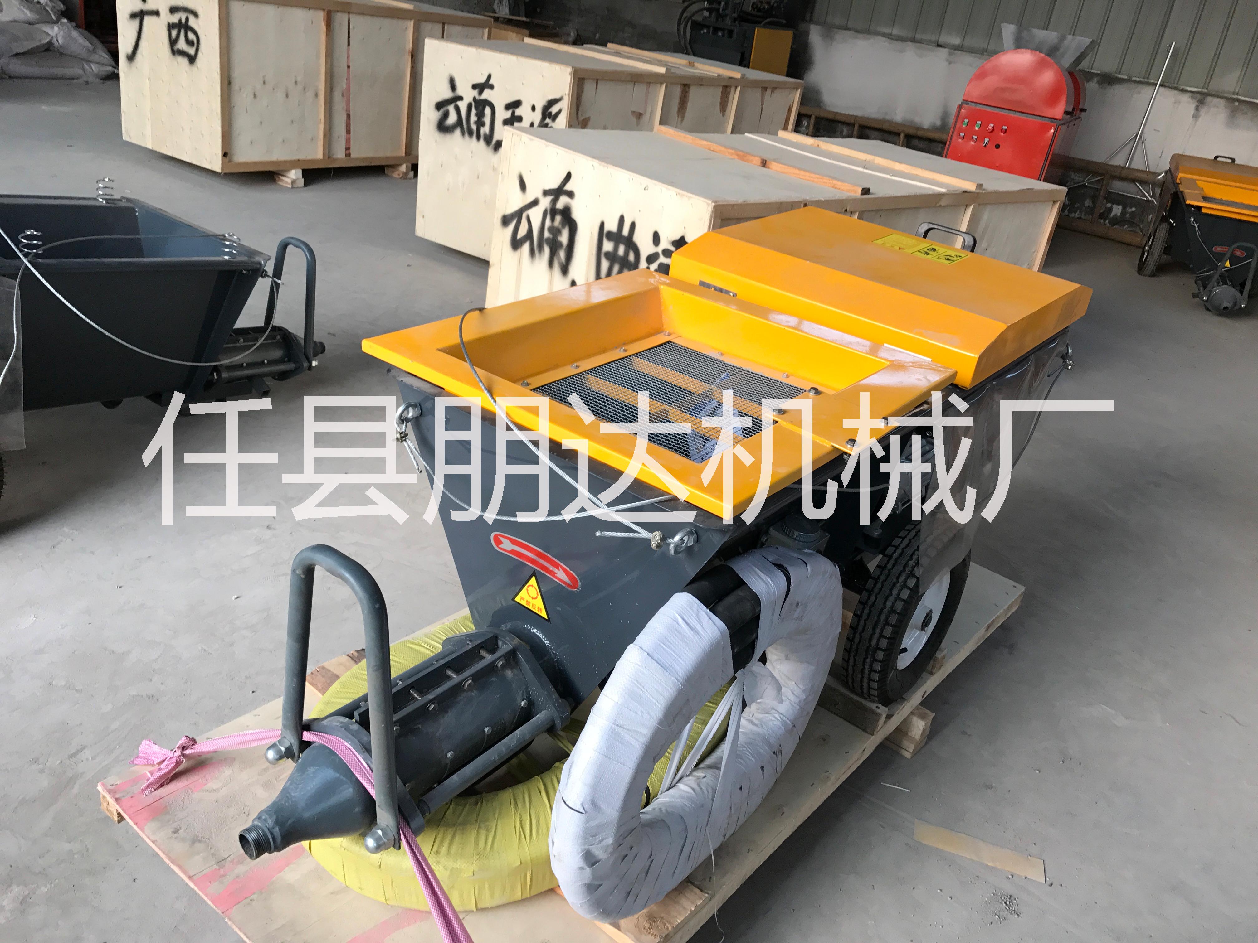 進(jìn)口水泥砂漿噴墻機(jī)新型全自動(dòng)水泥砂漿噴墻機(jī)水泥自動(dòng)噴墻機(jī)多少錢一臺進(jìn)口噴涂機(jī)帶預(yù)攪拌