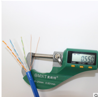 超六類純銅0.58線芯網(wǎng)絡(luò)雙絞線 cat6非*成品305米工程超六類非*純銅芯0.46 超六類非*純銅芯0.58