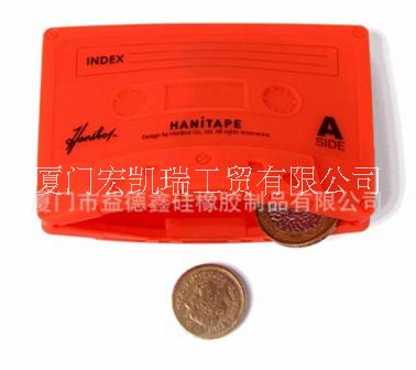 硅膠卡套廠家批發(fā) 硅膠卡套 名片、熱銷 *保護套 批發(fā)報價