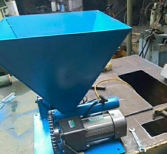 *母料添加機(jī)廠家直銷批發(fā)價(jià)格