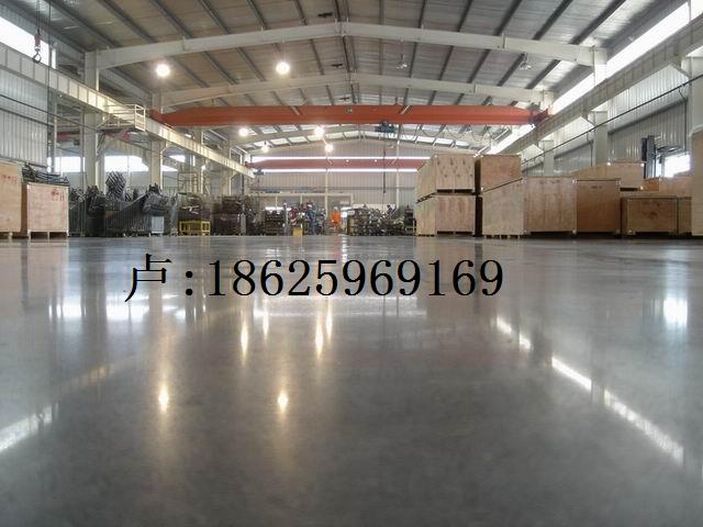 承接安陽廠房金鋼砂耐磨地坪漆，安陽地下車庫金鋼砂耐磨地坪施工 水泥耐磨地坪