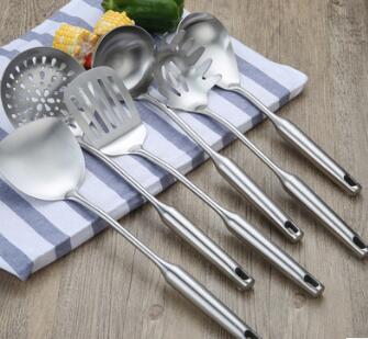 創(chuàng)流寶 馨韻亞光砂光廚具 304不銹鋼大漏勺中式漏 一體成型