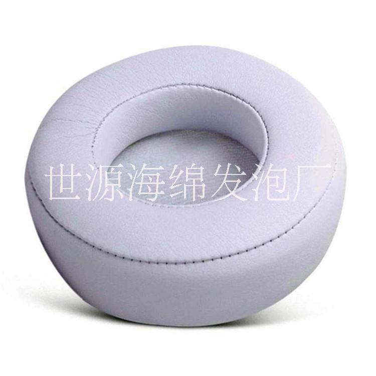 廠家大量出售低端市場青蛙皮耳機(jī)套  車縫揉紋皮耳機(jī)套