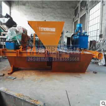 自走式U型槽成型機(jī) 渠道混凝土襯砌機(jī) 現(xiàn)澆式水渠機(jī) 水利工程設(shè)備