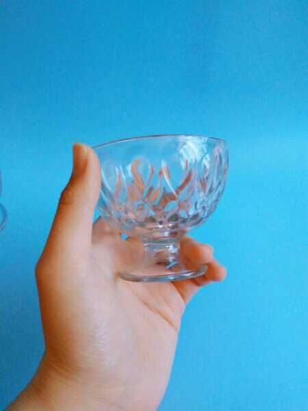 廠家直銷玻璃杯冰淇淋杯酒杯水杯高腳碗