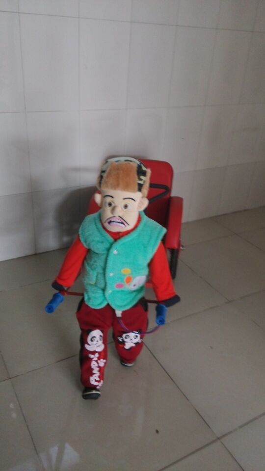 光頭強機器人拉車火爆銷售中