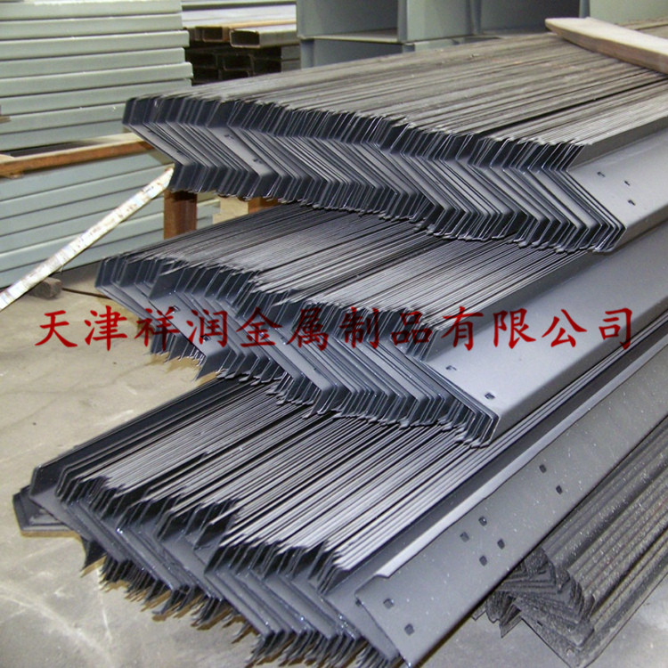 屋面搭接式Z型鋼檁條生產(chǎn)廠家