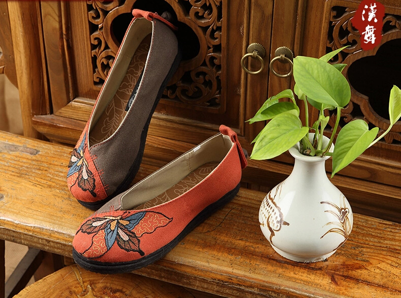 漢舞布鞋原創(chuàng)手工老北京千層底繡花鞋女鞋廠家批發(fā)代理 雨蝶