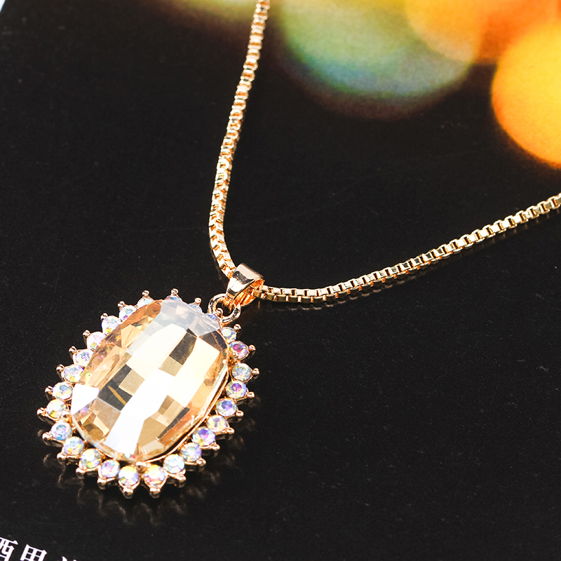 義烏飾品廠家水晶吊墜項(xiàng)鏈批發(fā)浙江水晶吊墜項(xiàng)鏈廠家報(bào)價(jià)金華水晶吊墜項(xiàng)鏈定做