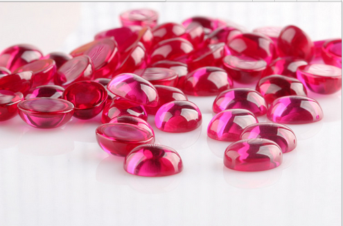 平底橢圓紅剛玉優(yōu)質(zhì)紅寶石供應(yīng)材料批發(fā)紅剛玉