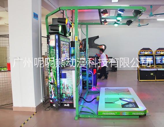 手舞足蹈跳舞機(jī)5代電玩城投幣游戲