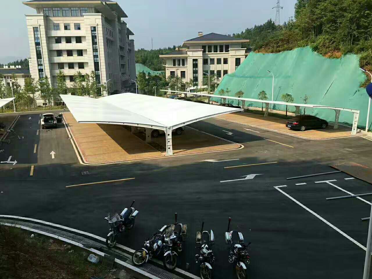 山東自行車棚安裝價格 濱州膜結構車棚訂做 泰安汽車棚生產廠家