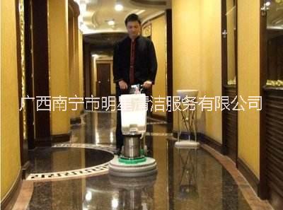 南寧地毯清洗保潔廣西地毯清洗服務(wù)南寧地板地毯清洗地毯清洗