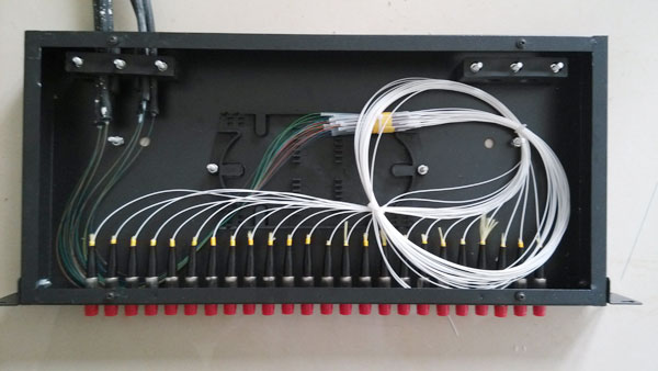 橋頭光纖熔接，東莞謝崗鎮(zhèn)光纖熔接,橫瀝,石排,光纖布線施工