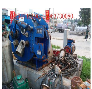 供應(yīng)二手梁山800型臥式刮刀離心機(jī) 離心機(jī)*轉(zhuǎn)讓