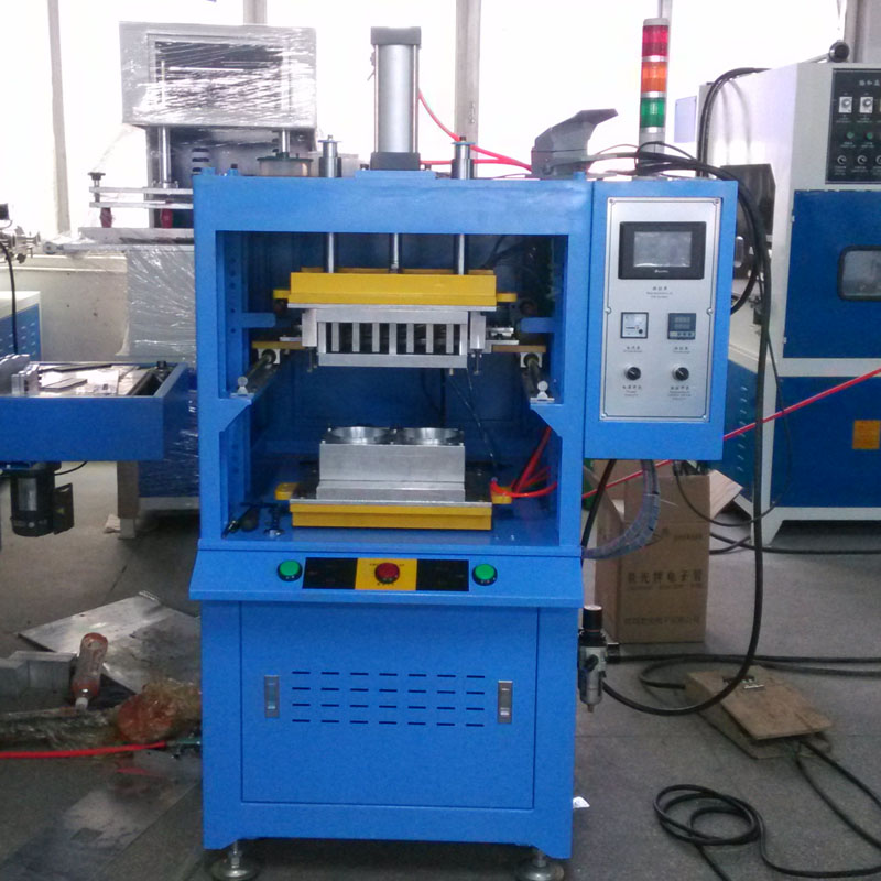 東莞小型熱板機(jī) 汽車水箱焊接熱板機(jī) 伺服熱板式焊接機(jī)