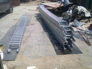 供應(yīng)TL型工程塑料拖鏈機(jī)床附件